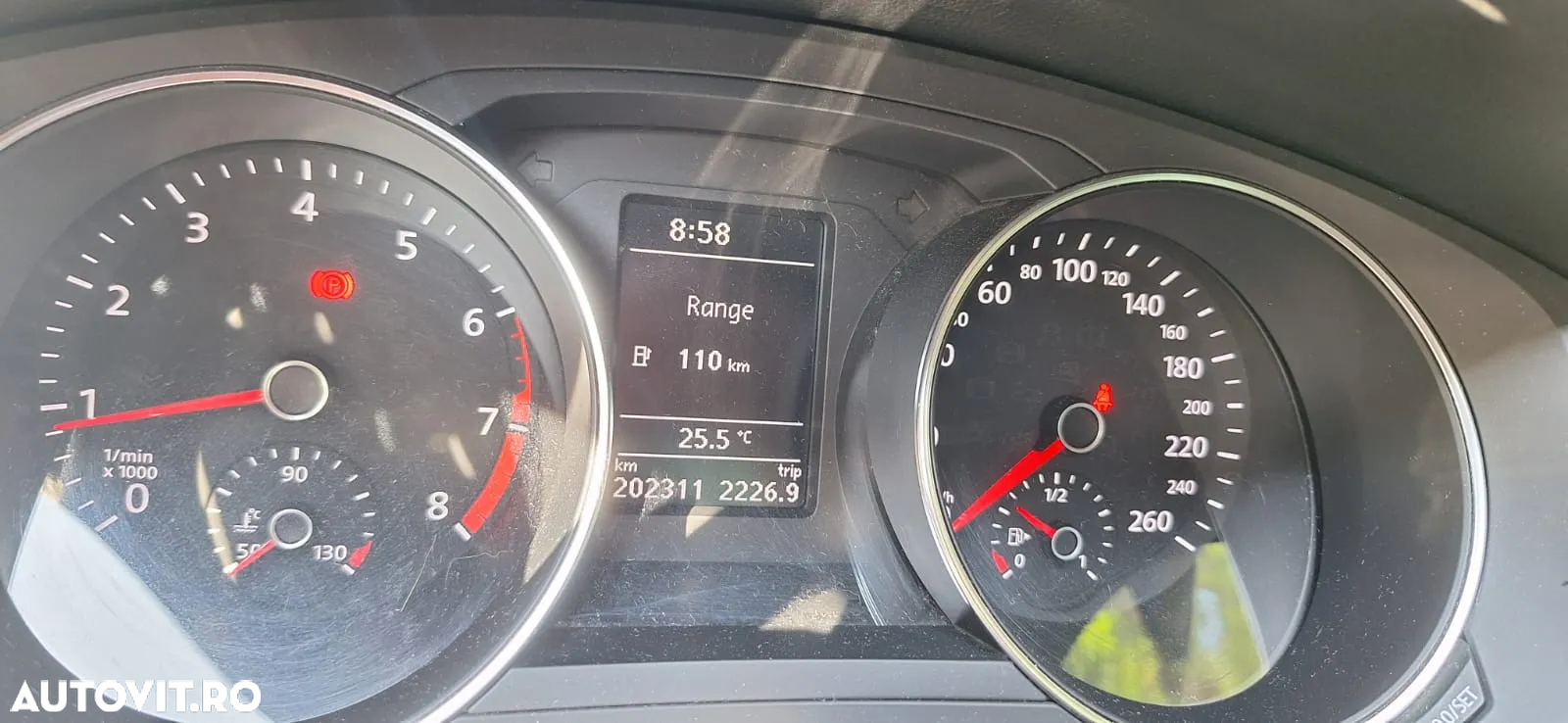 Volkswagen Jetta 1.2 TSI Comfortline - 12