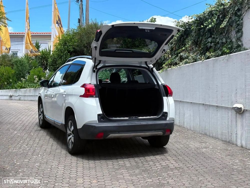 Peugeot 2008 1.6 e-HDi Allure - 27