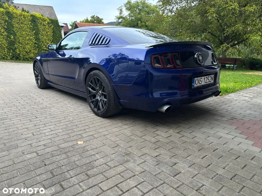 Ford Mustang 3.7 V6 - 5