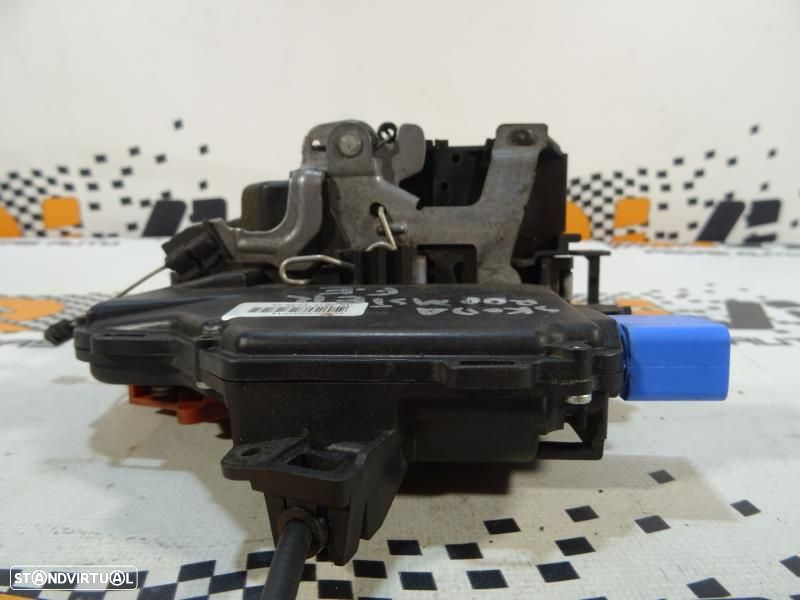 Fecho Da Porta Frente Esquerda Skoda Roomster (5J)  5J2 837 015 / 5J28 - 6