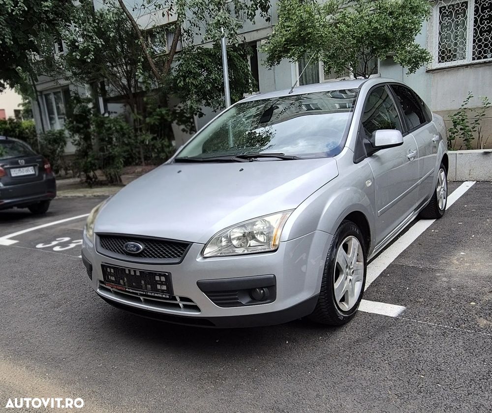 Ford Focus - 1