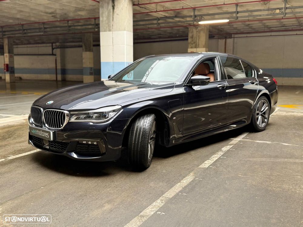 BMW 740 - 5