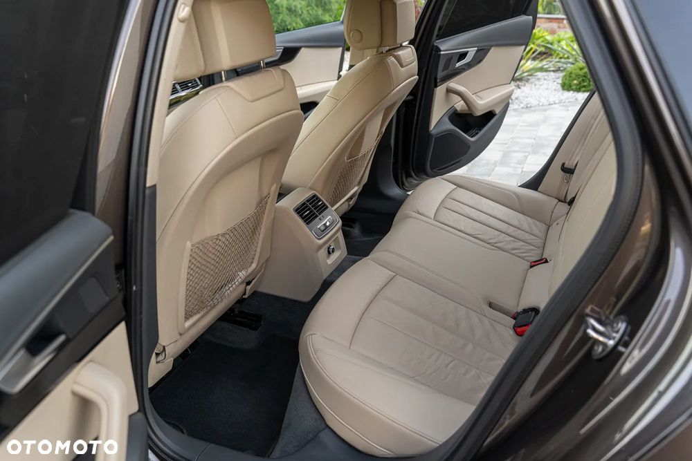 Audi A4 Avant 40 TDI Quattro S tronic - 14