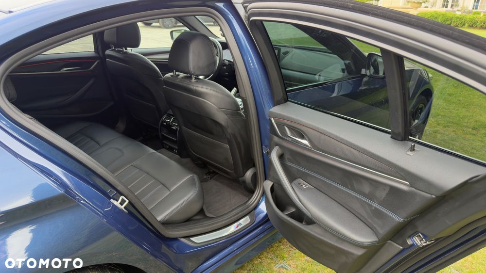 BMW Seria 5 530e xDrive - 19
