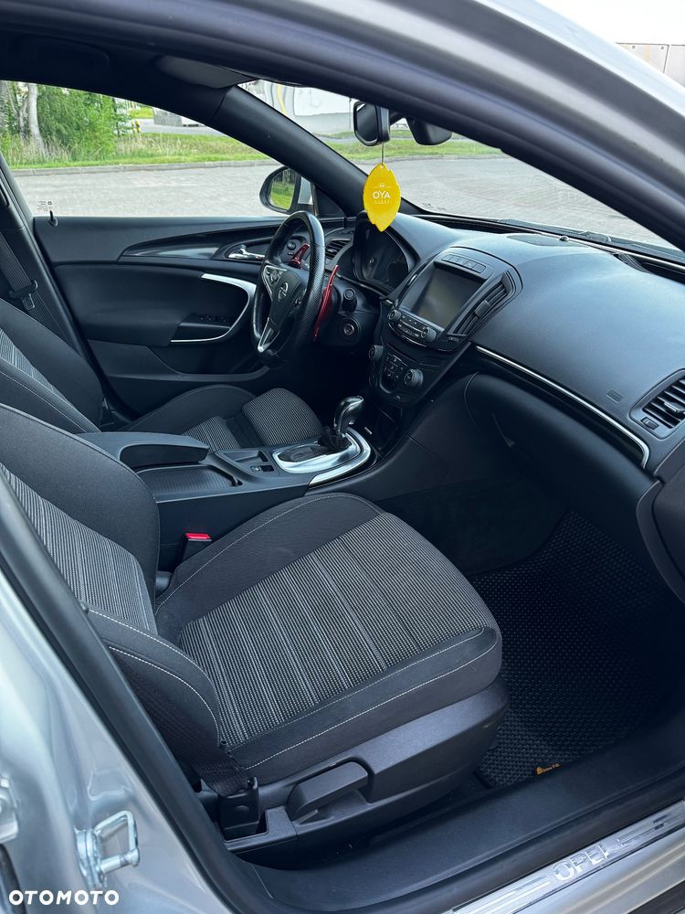 Opel Insignia - 11