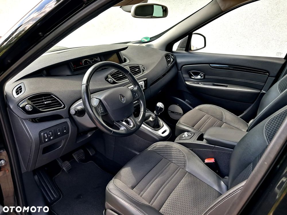 Renault Scenic Energy dCi 130 Start & Stop Bose Edition - 32