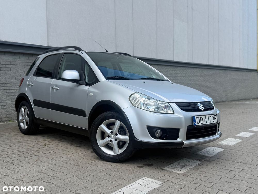 Suzuki SX4 1.6 VVT 4x4 Comfort - 2