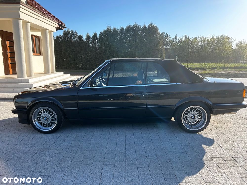BMW Seria 3 325i - 6