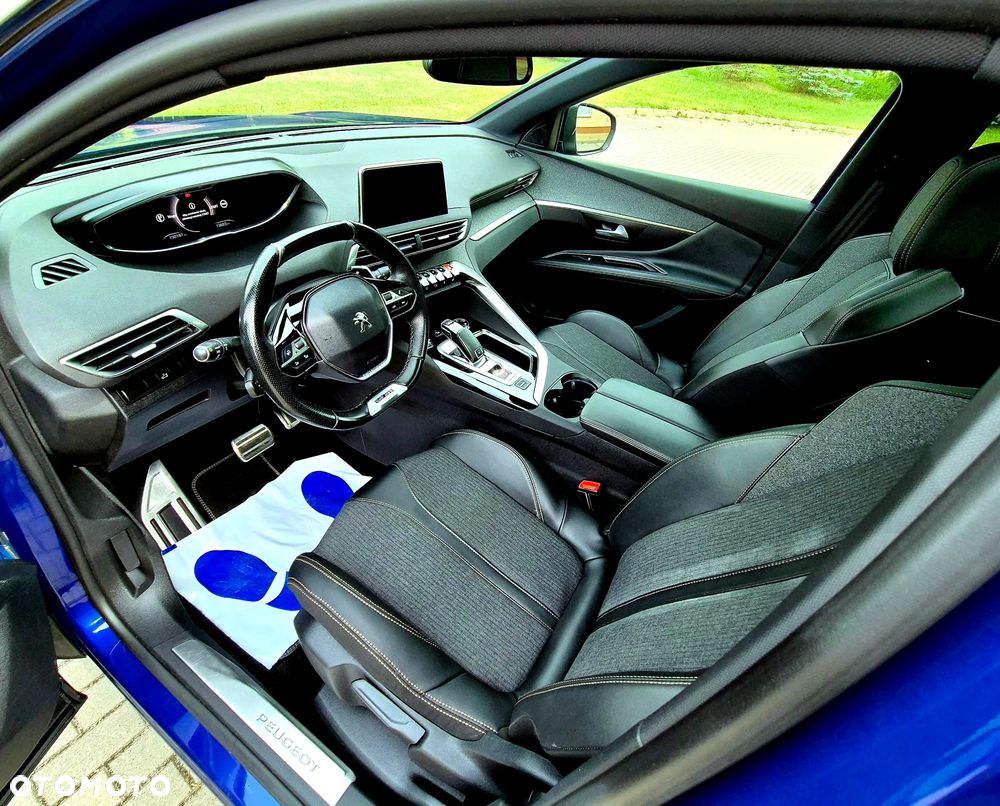 Peugeot 3008 1.6 PureTech GPF GT Line S&S EAT8 - 24