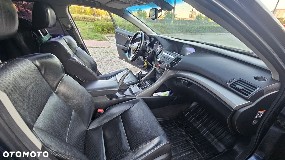 Honda Accord 2.2d Executive Nav - 4