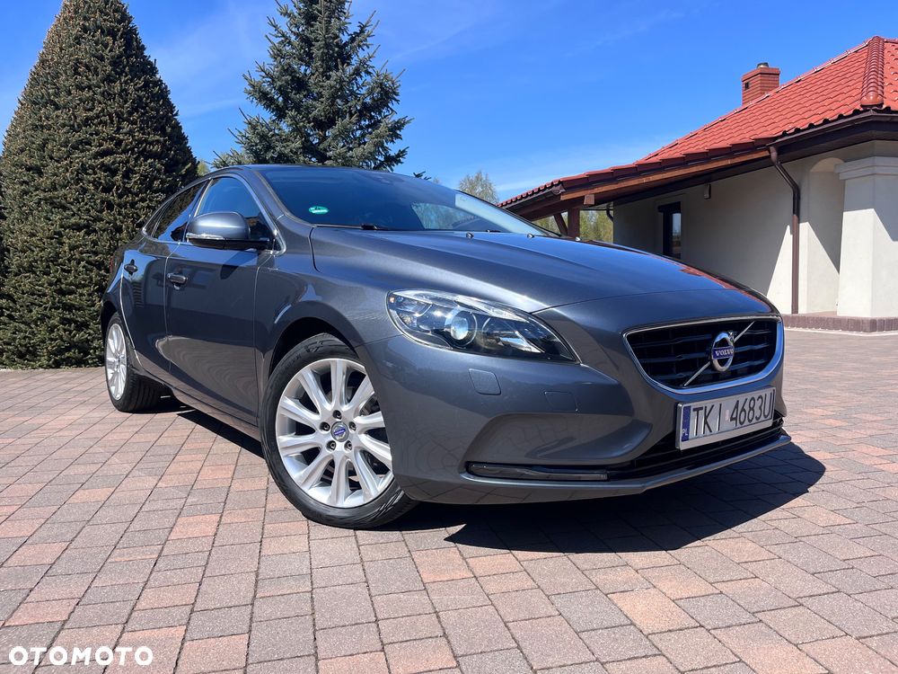 Volvo V40 D2 Summum - 28