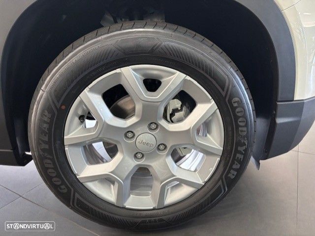 Jeep Avenger 1.2 GSE T3 Altitude - 4