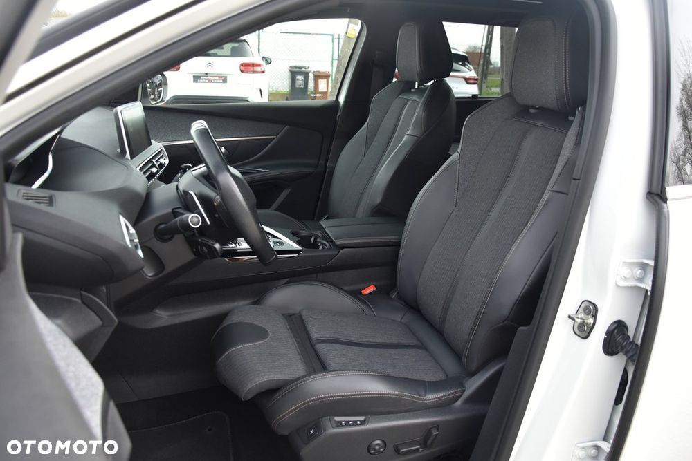 Peugeot 5008 BlueHDi 180 EAT6 GT - 15