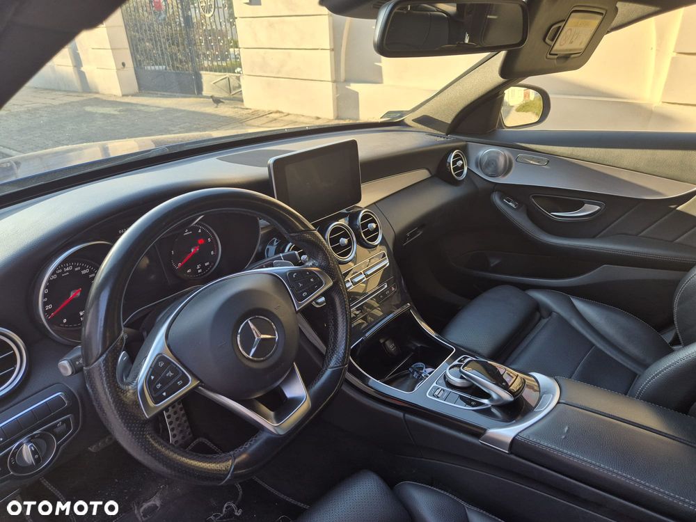 Mercedes-Benz Klasa C 250 d 9G-TRONIC AMG Line - 6