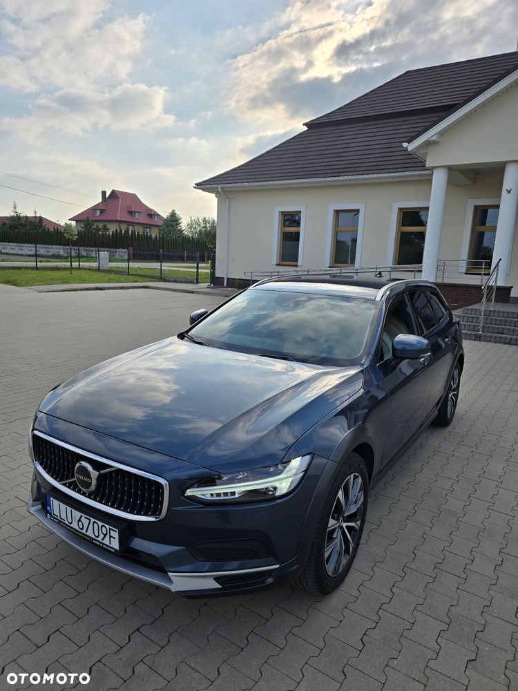 Volvo V90 Cross Country D5 AWD Geartronic - 11