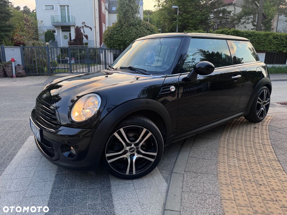MINI ONE - 8