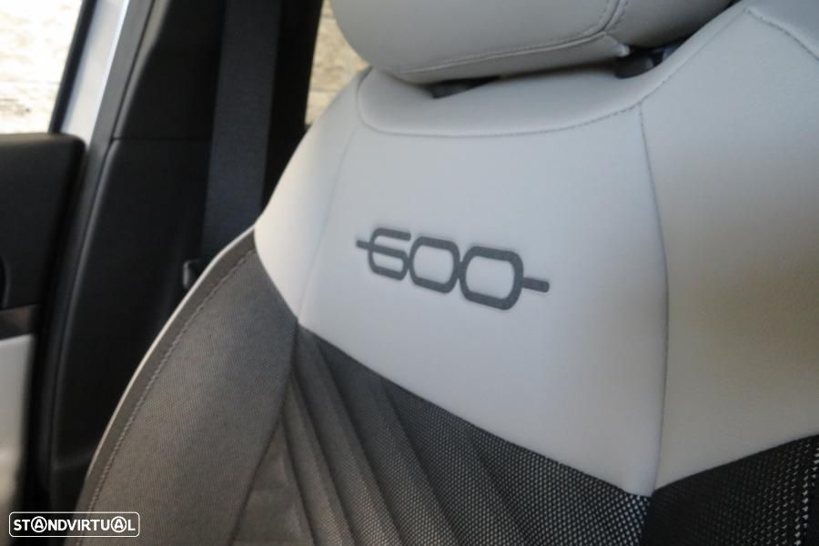 Fiat 600 1.2 Hybrid La Prima - 25