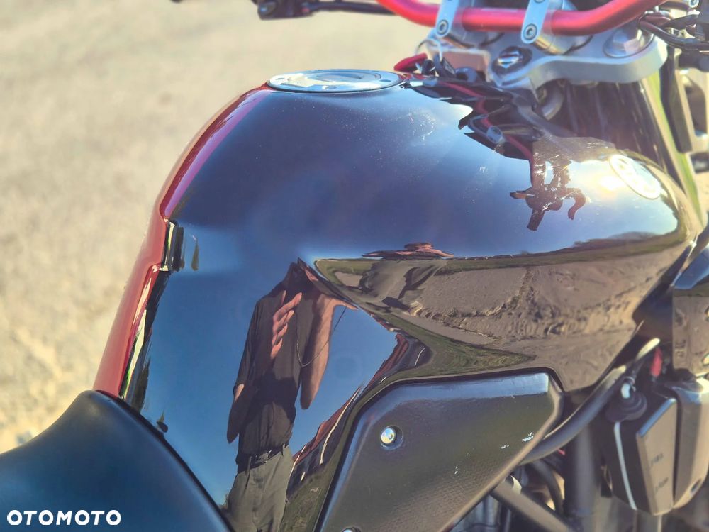 Yamaha MT - 15