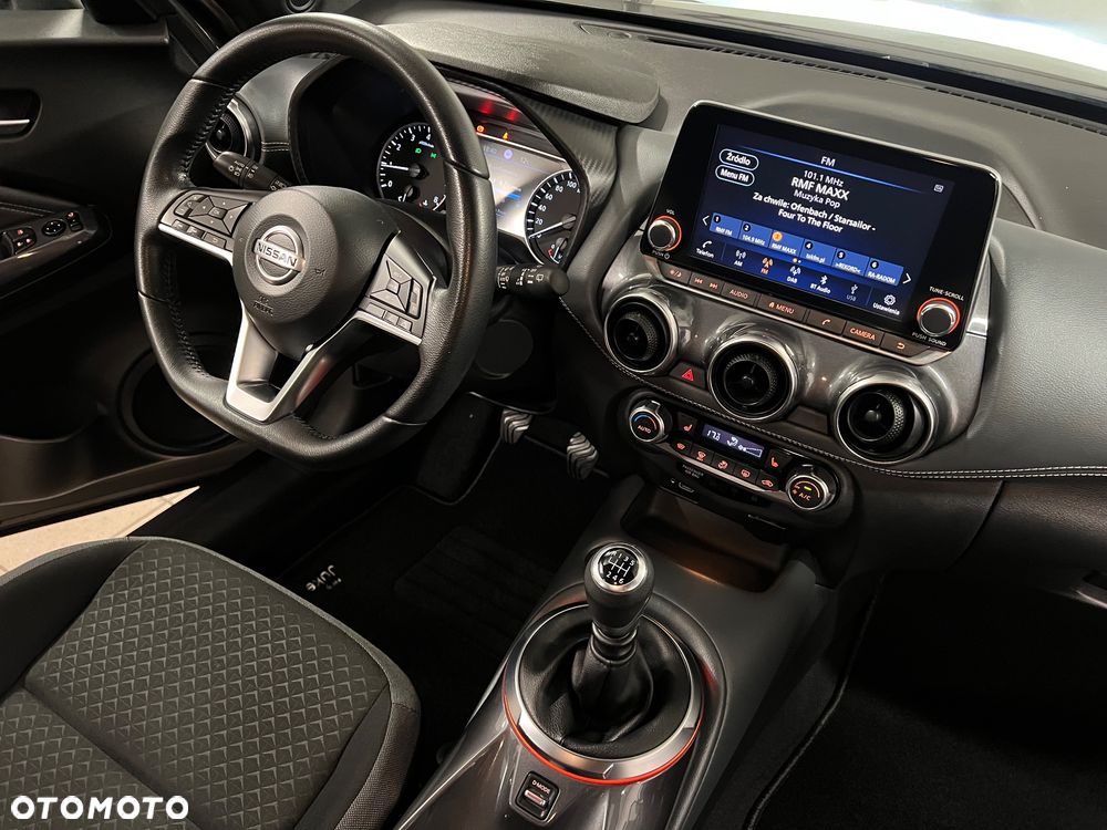 Nissan Juke 1.0 DIG-T N-Connecta - 25