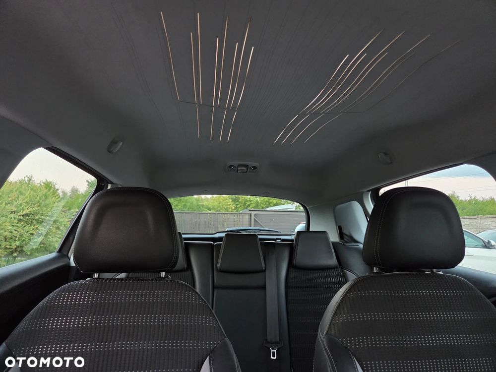 Peugeot 2008 1.6 VTi Allure - 27