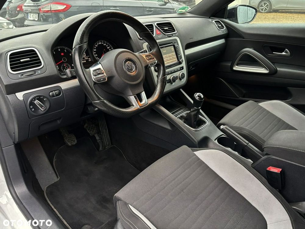 Volkswagen Scirocco - 11