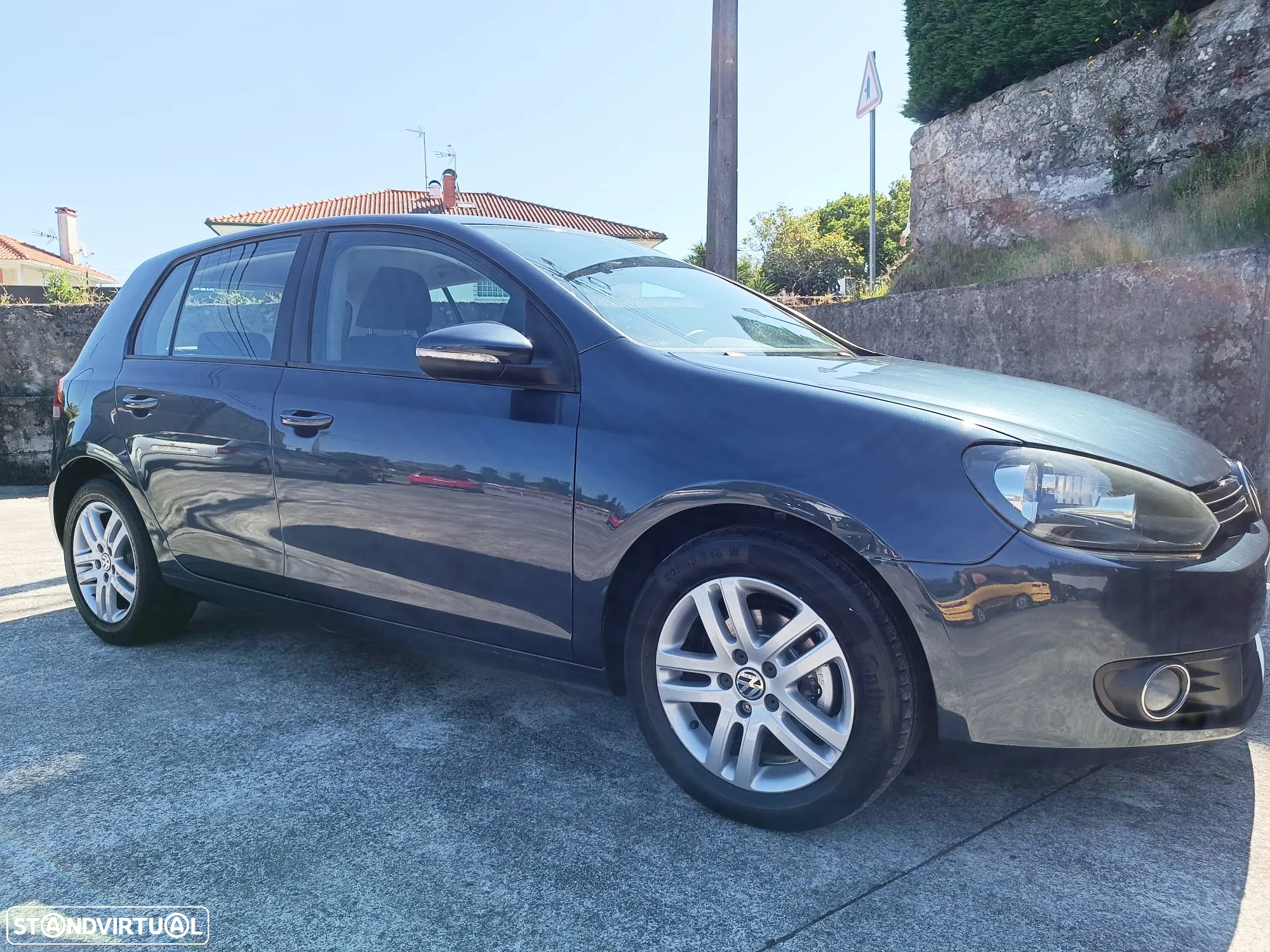 VW Golf 1.6 TDi Confortline - 4