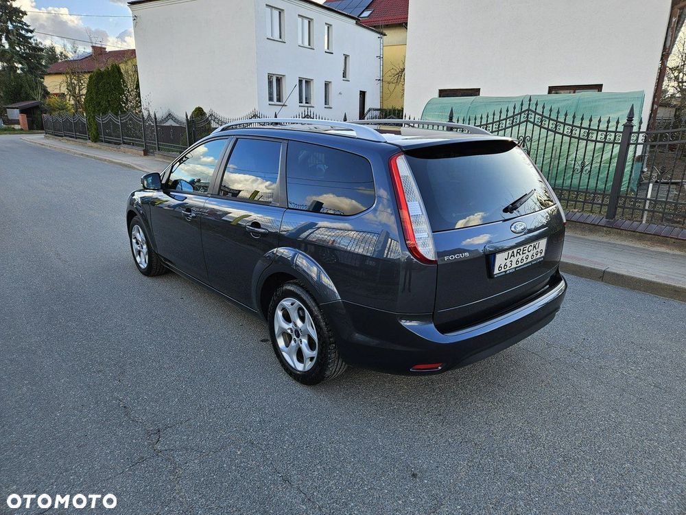 Ford Focus - 6