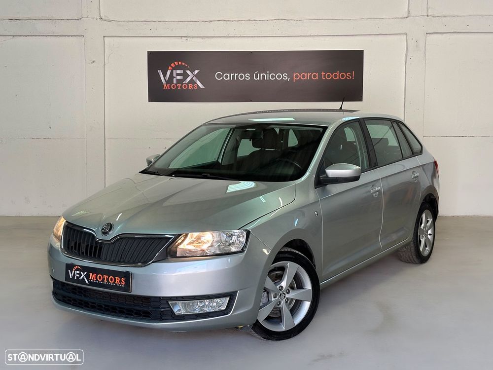 Skoda Rapid Spaceback 1.6 TDi Elegance - 2