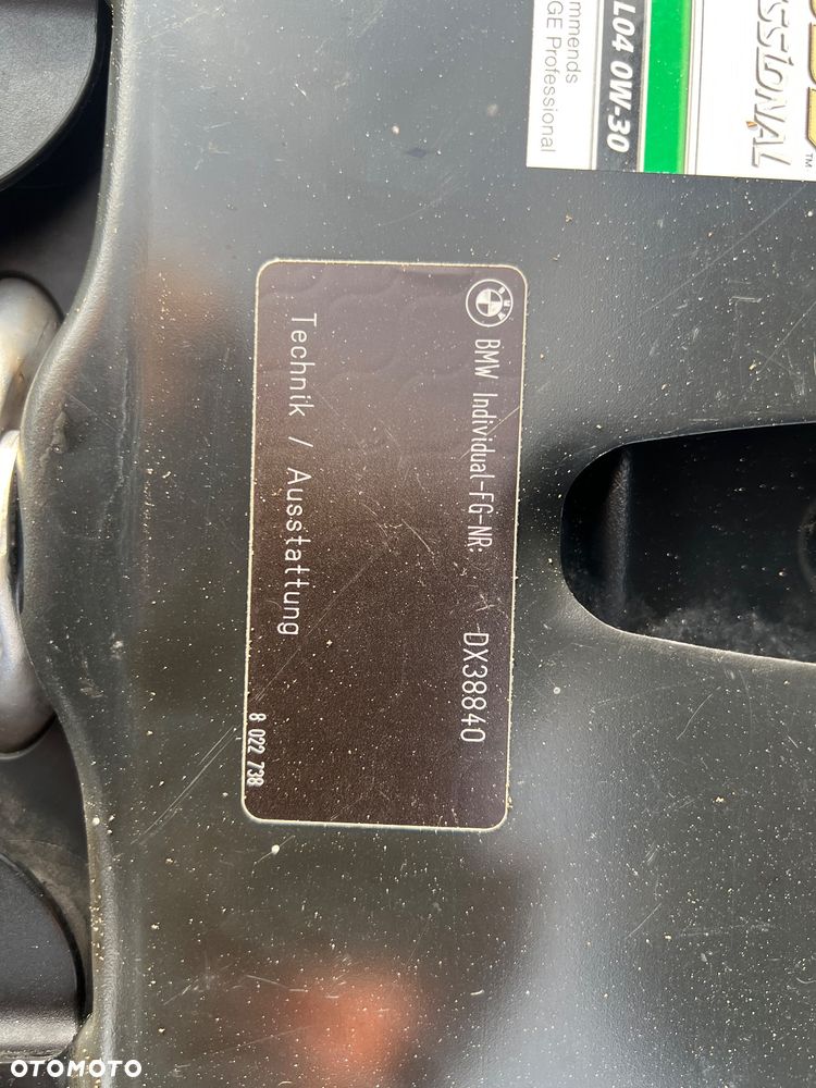 BMW Seria 5 528i xDrive Sport-Aut - 22