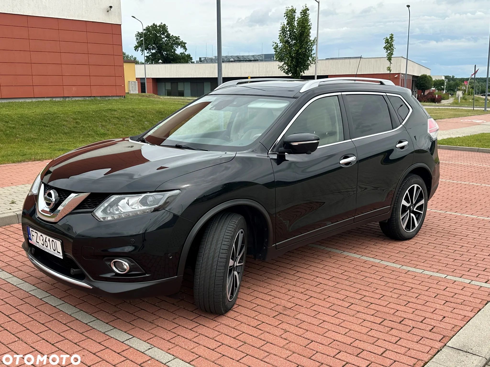 Nissan X-Trail 2.0 dCi Tekna Xtronic 4WD - 1