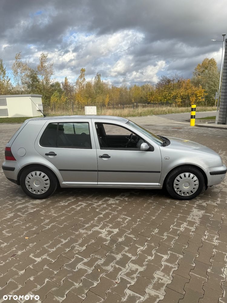 Volkswagen Golf IV 1.9 TDI Trendline - 4