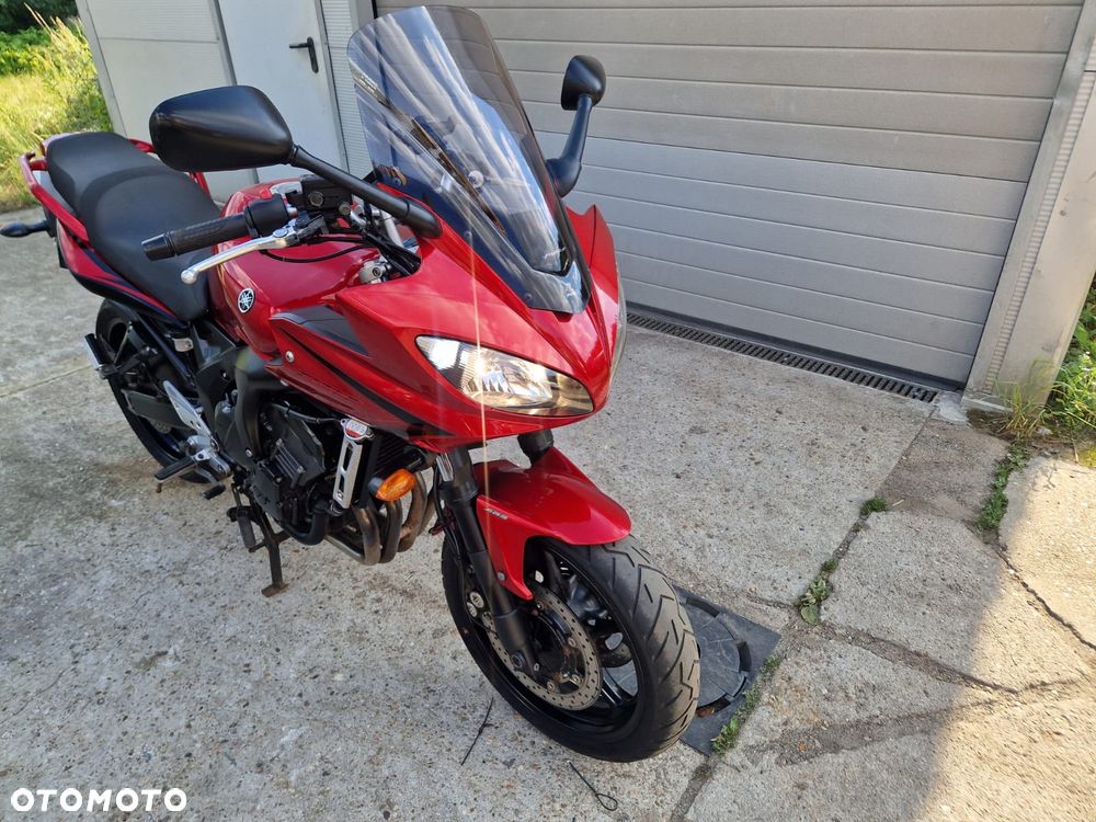 Yamaha FZ6 - 3