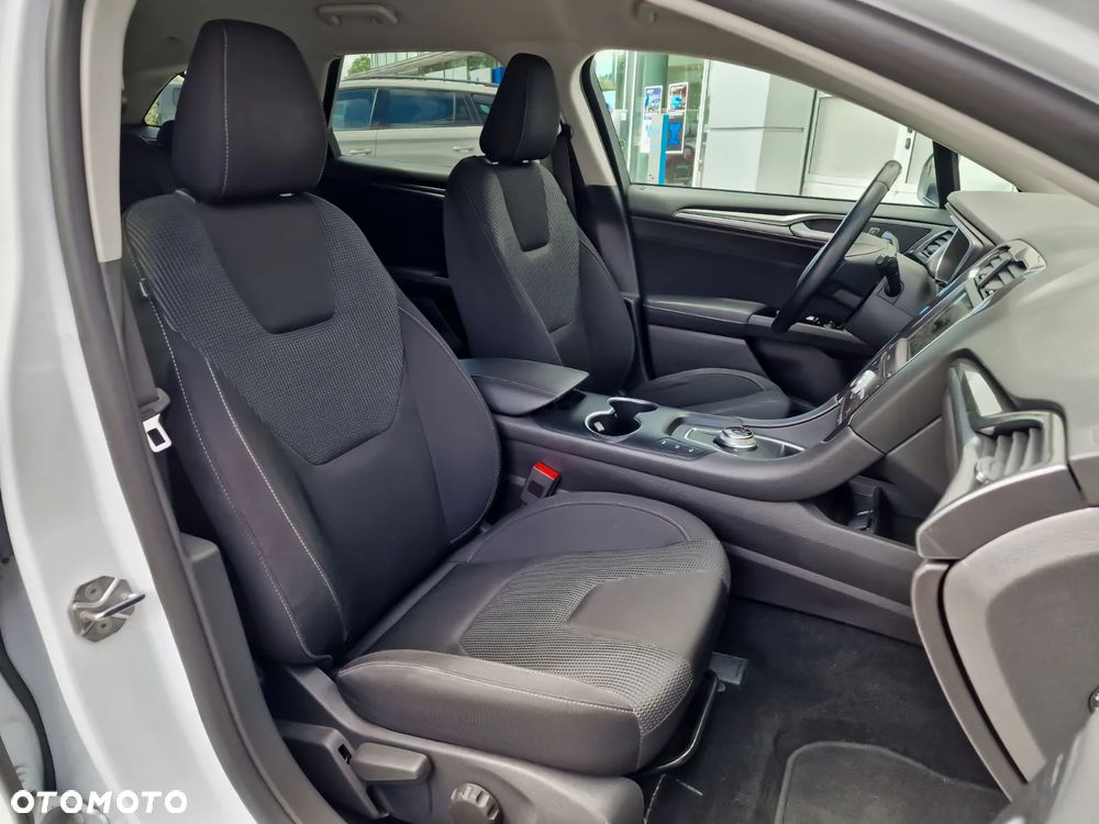 Ford Mondeo 2.0 EcoBlue Titanium - 17