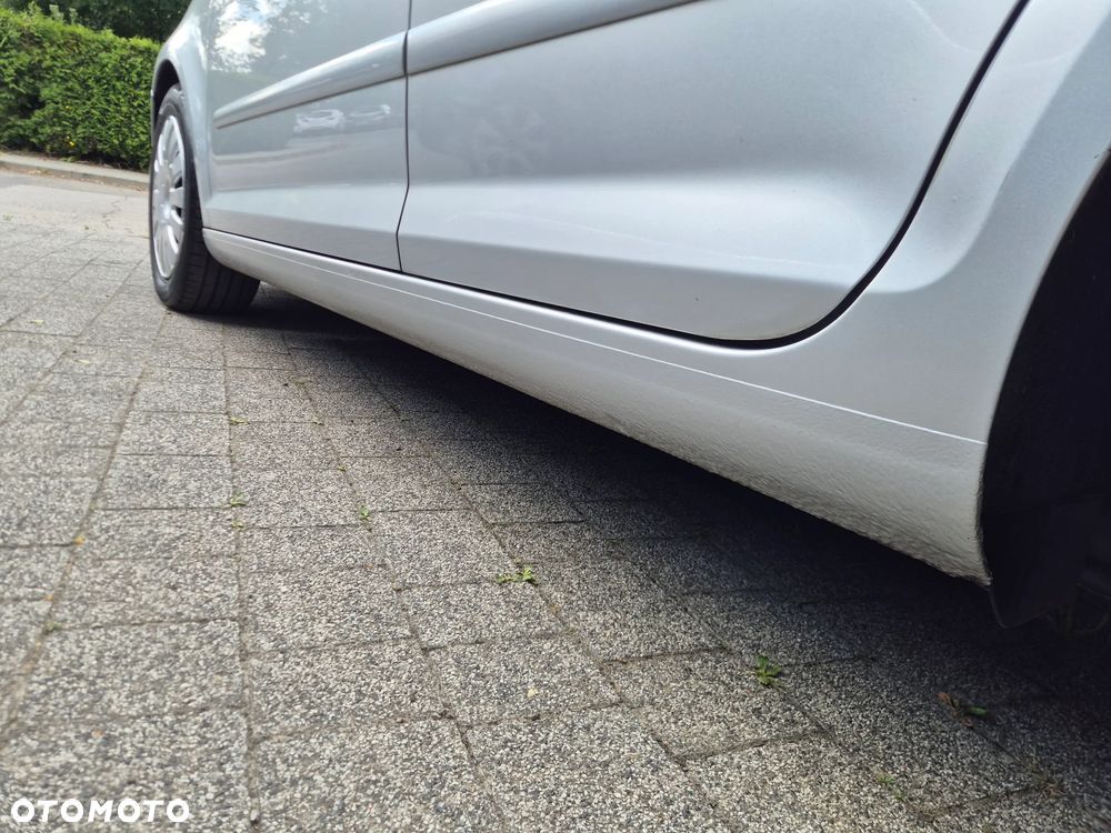 Volkswagen Golf Plus 1.9 TDI DPF Comfortline - 14