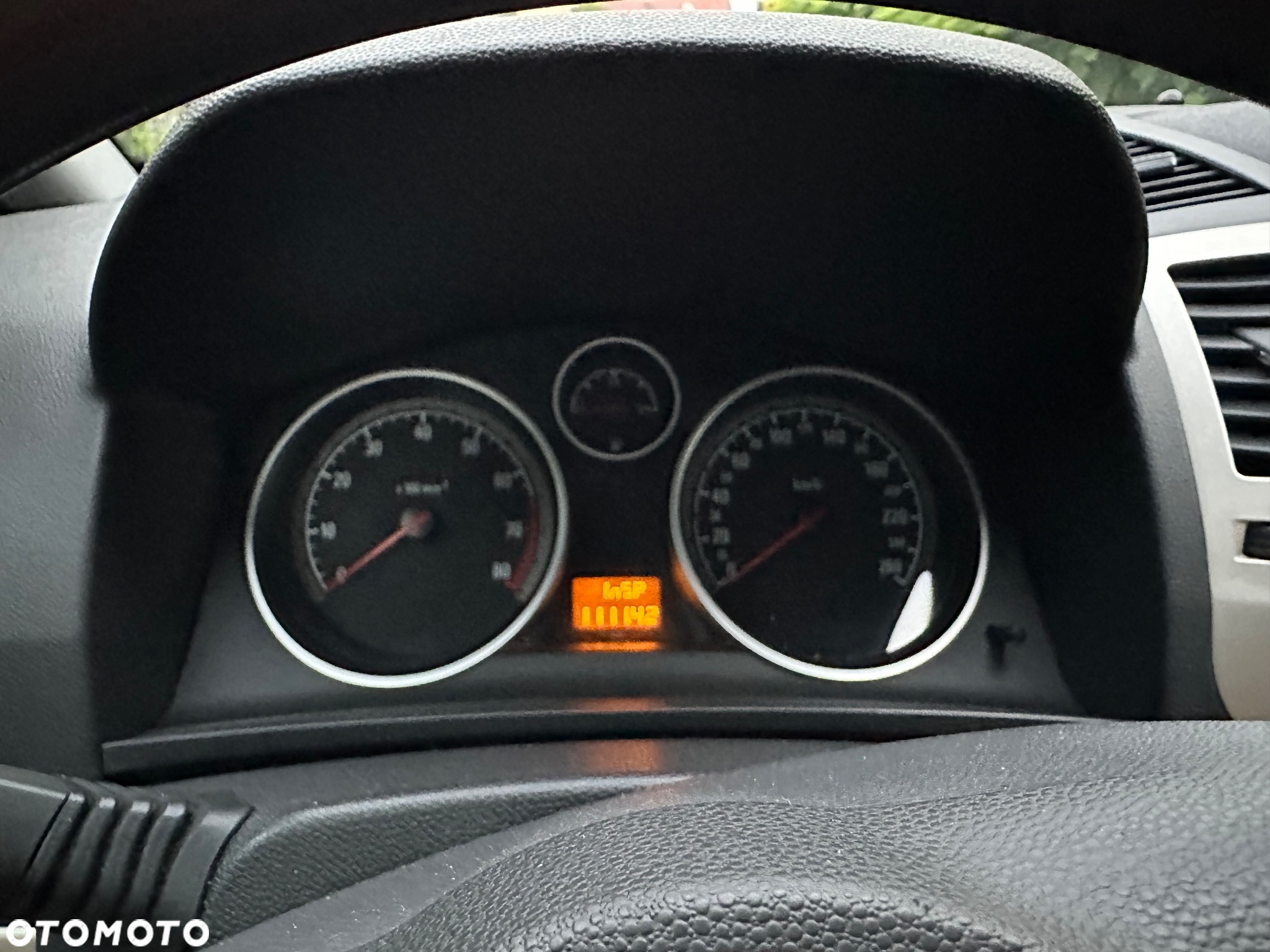 Opel Zafira - 9
