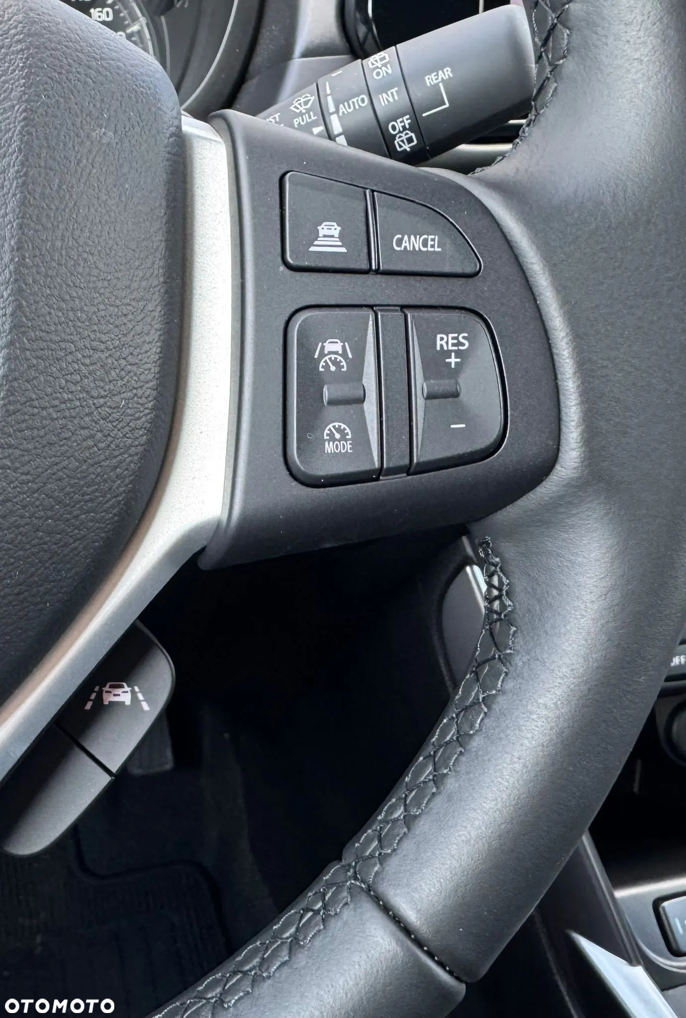 Suzuki SX4 S-Cross 1.5 DualJet Hybrid Premium Plus SP AGS - 18