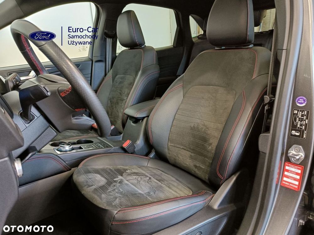 Ford Kuga 2.5 Duratec PHEV ST-LINE X - 11