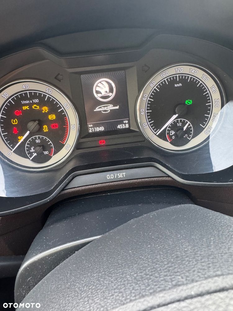 Skoda Octavia 1.8 TSI L&K DSG EU6 - 25