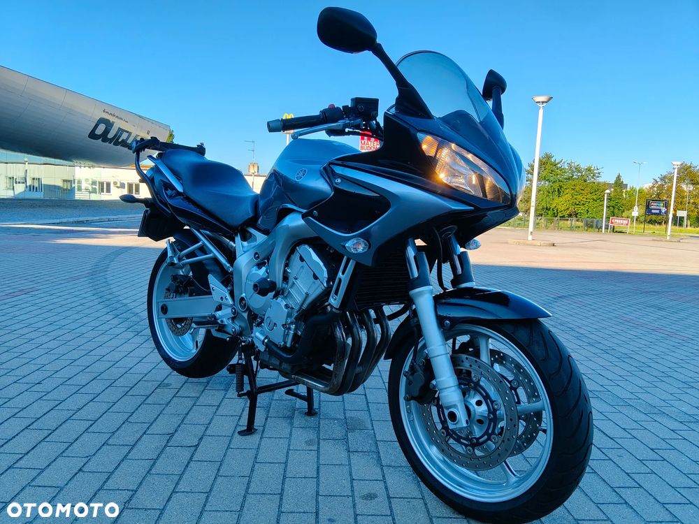 Yamaha FZ6 - 2