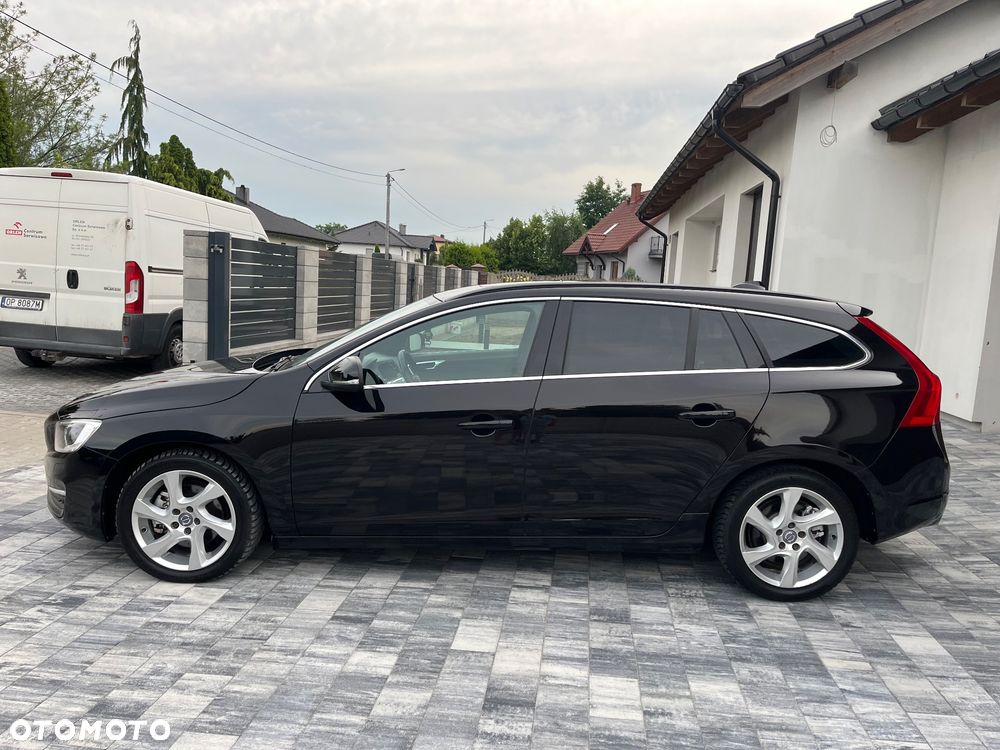 Volvo V60 D4 Geartronic Momentum - 7