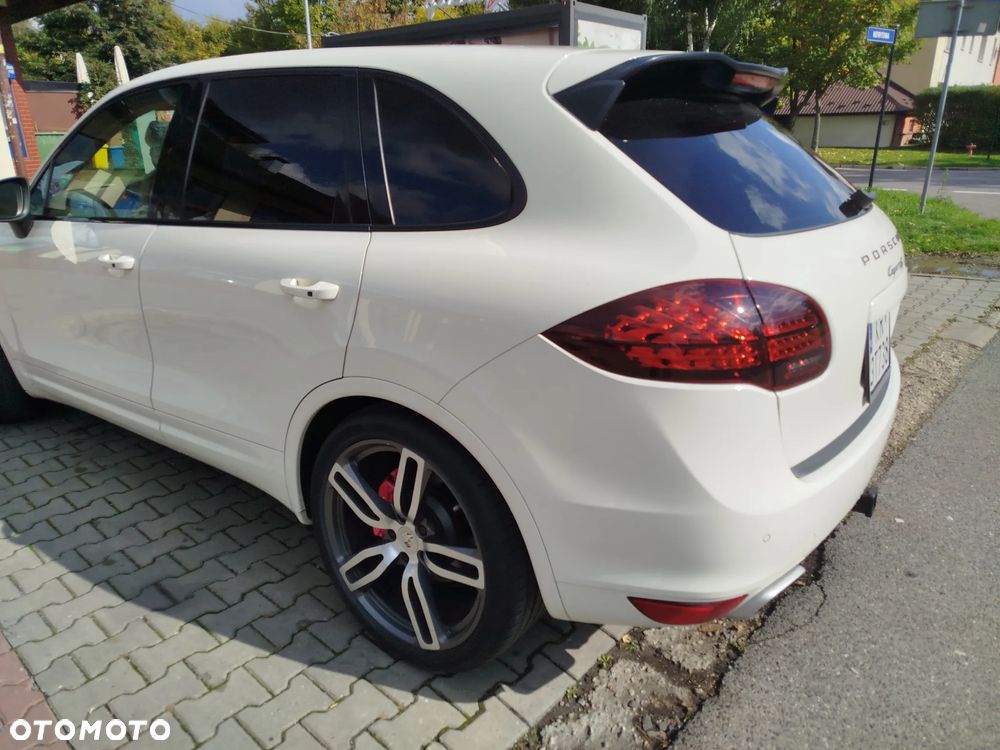 Porsche Cayenne S Tiptronic S - 2