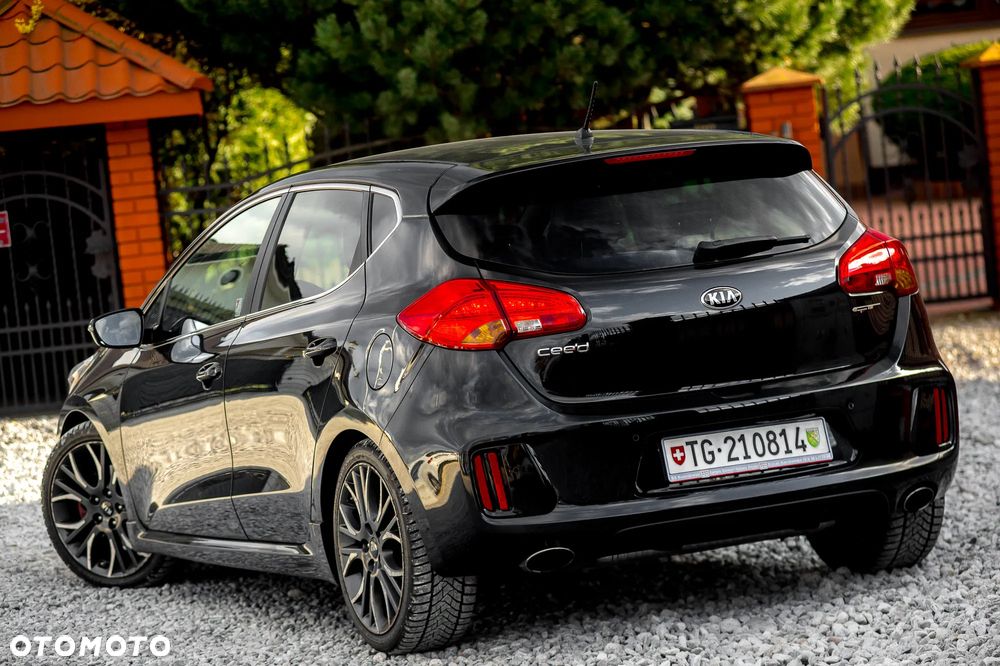 Kia Ceed Cee'd 1.6 T-GDI GT - 9
