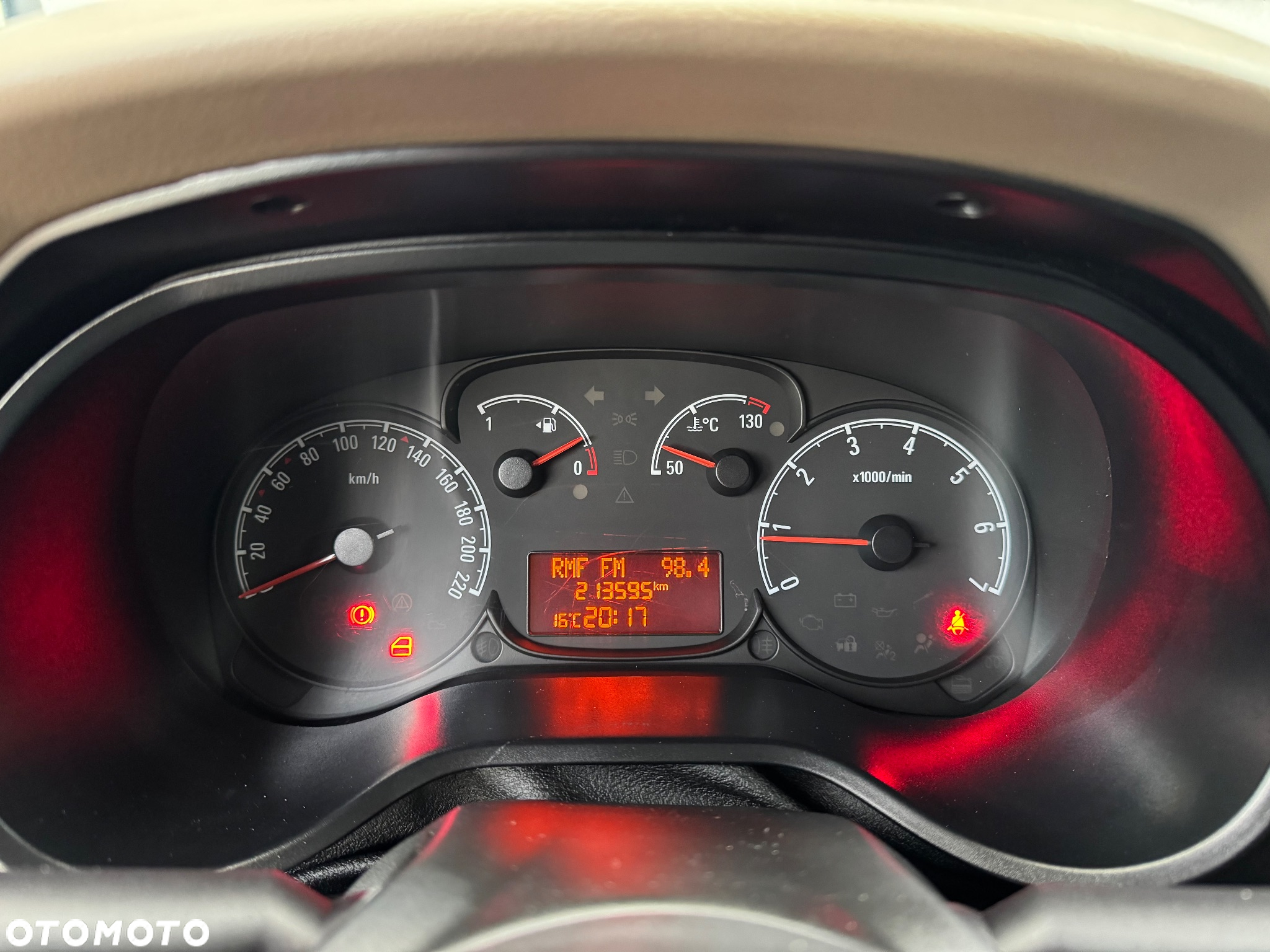 Opel Combo Tour 1.6 CDTI Cosmo - 25