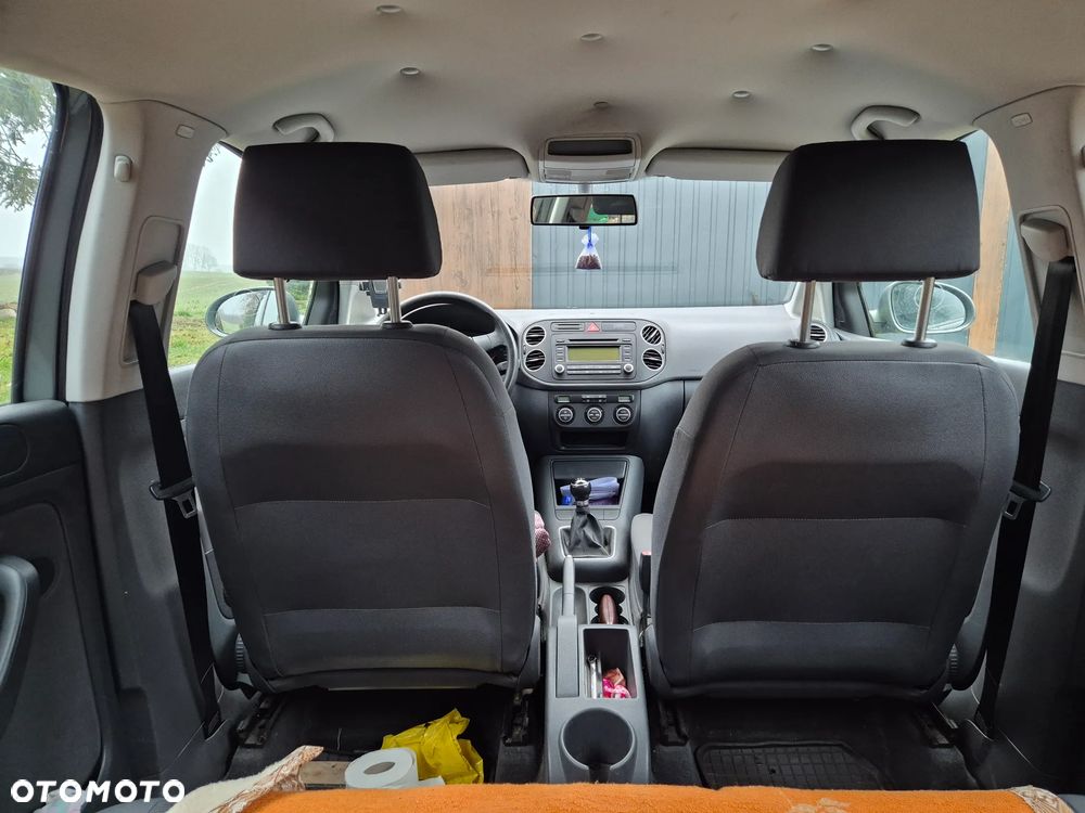 Volkswagen Golf Plus - 10