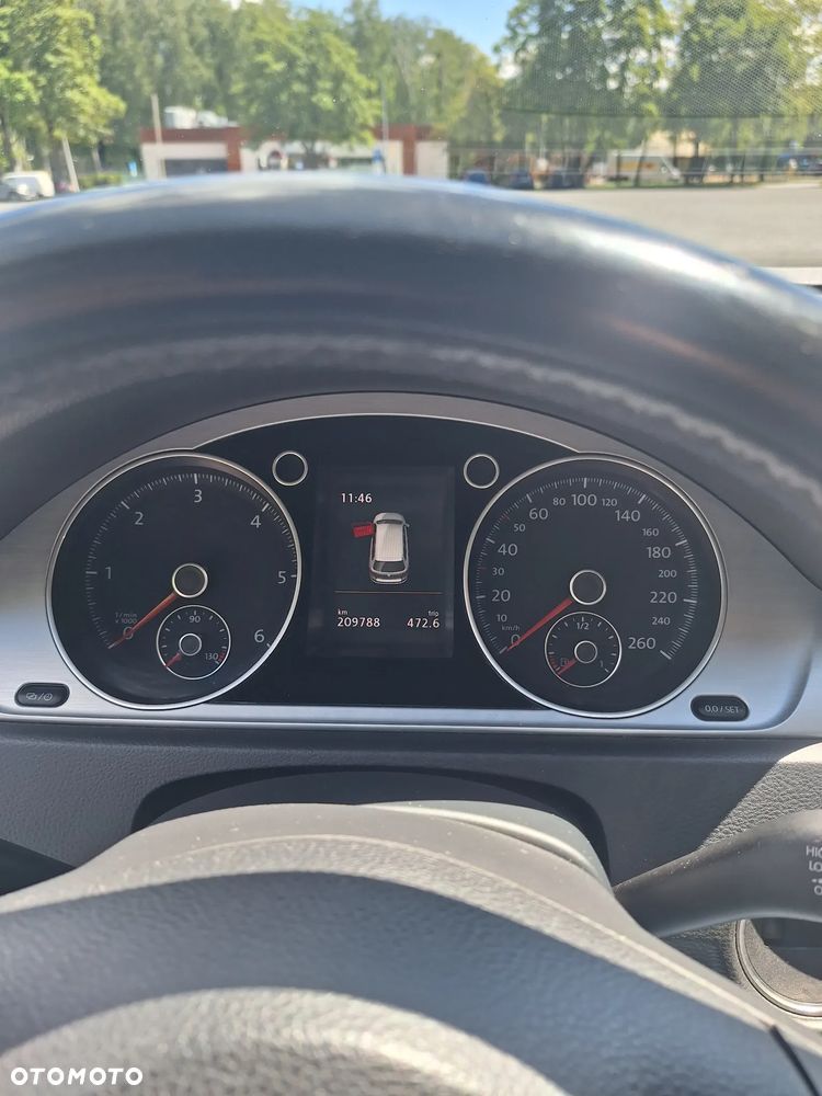 Volkswagen Passat 2.0 TDI 4Motion DSG BlueMotion Tech R-Line - 6
