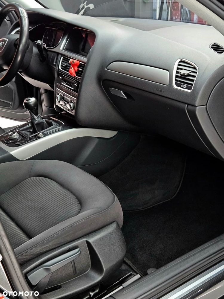 Audi A4 Limousine 2.0 TDI 112g DPF Attraction - 4