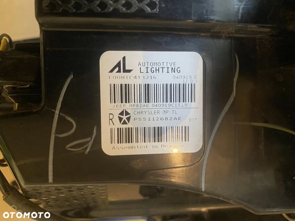 Lampa Jeep Compass II prawy tył OE - 4