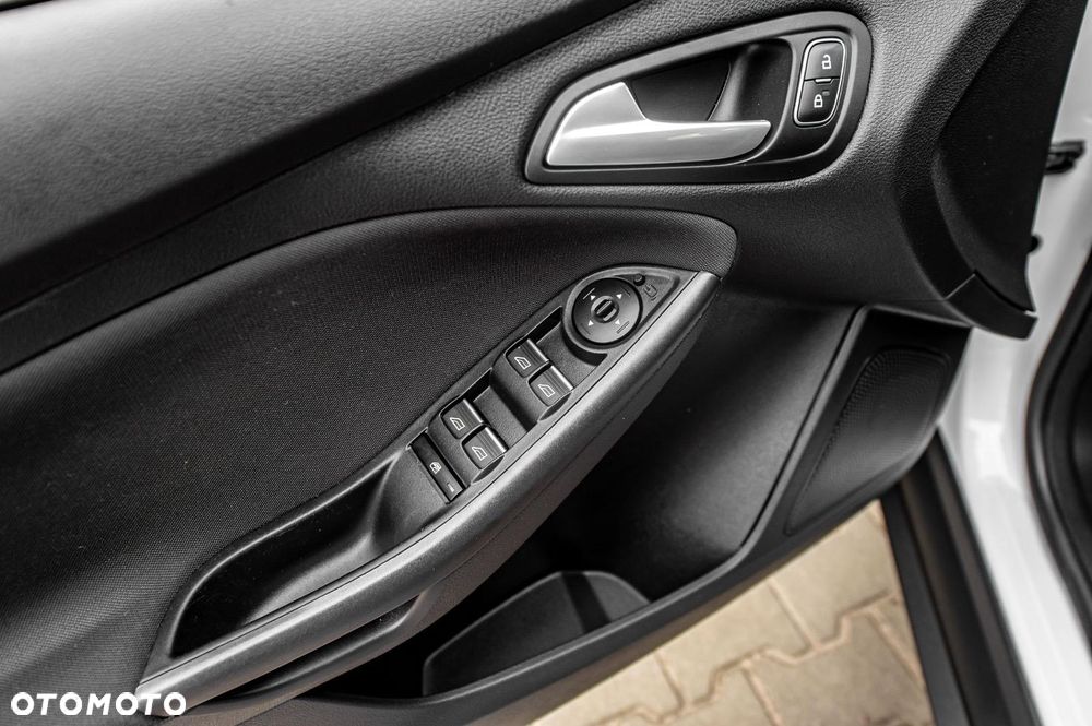 Ford Focus 1.0 EcoBoost Edition Start - 19