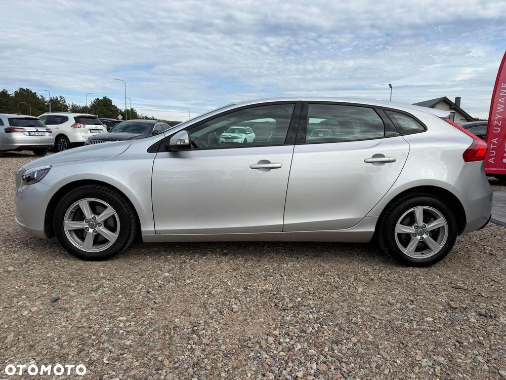 Volvo V40 T3 - 8