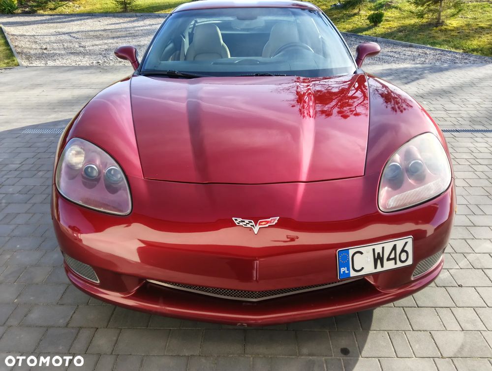Chevrolet Corvette - 8